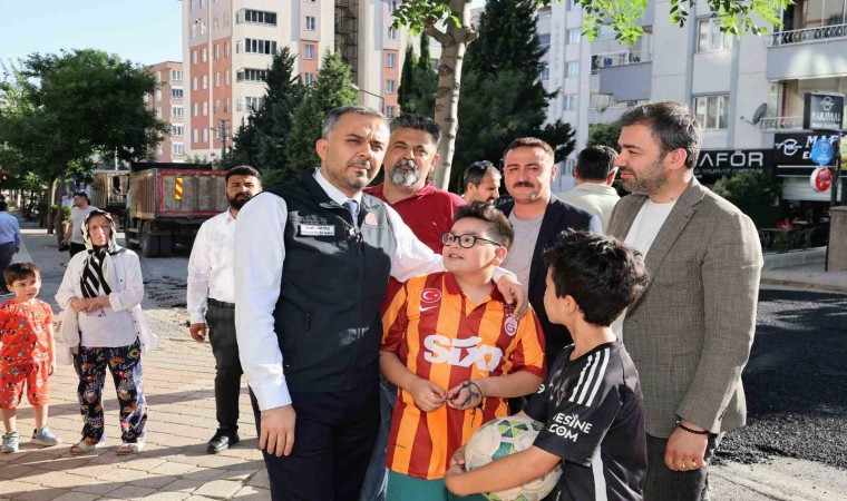 Başkan Toptaş; “Konforlu yollarla Onikişubatımızın yaşam kalitesini artırıyoruz”