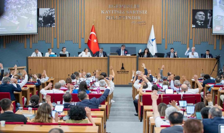 Başkan Tugay, TCDDnin hat kirasına yaptığı fahiş zamma tepki gösterdi