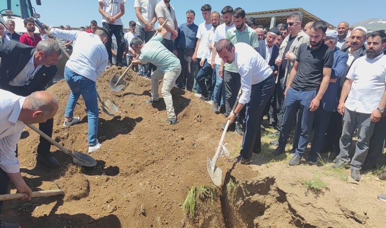 Bitliste trafik kazası: 1 ölü, 10 yaralı