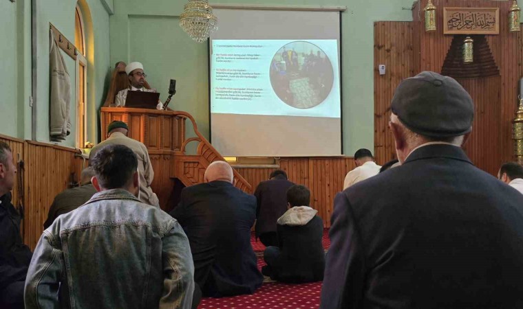 Bunu da gördük, teknolojiyi vaazlarına taşıdı