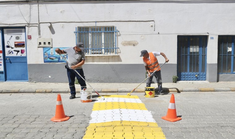 Burhaniyede öncelik yaya güvenliği