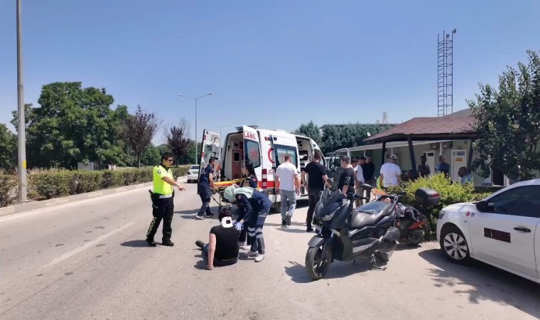 Bursada motosikletler kafa kafaya çarpıştı