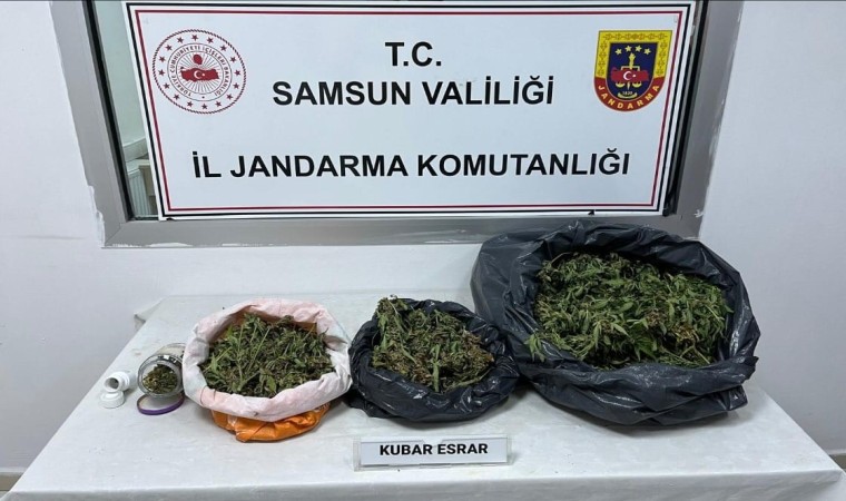 Çarşambada 2,8 kilo kubar esrar ele geçirildi: 1 gözaltı