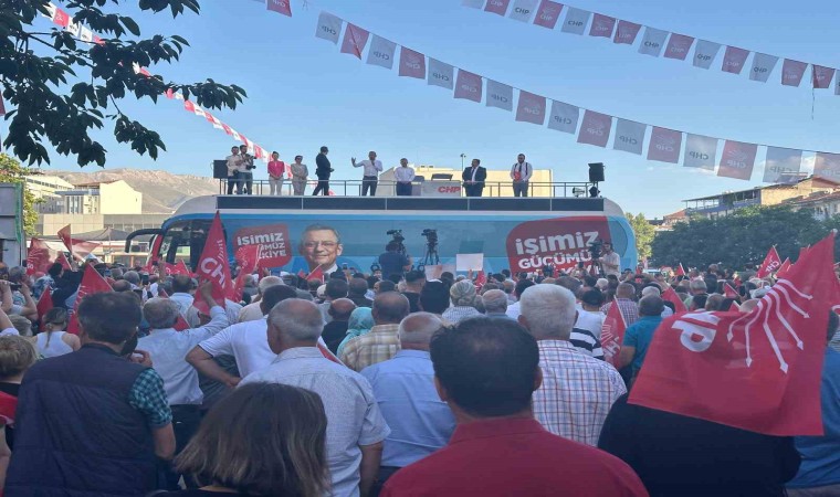 CHP Genel Başkanı Özel, Malatyada partililerle buluştu