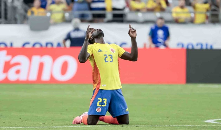 Copa Americada Davinson Sanchez attı, Kolombiya garantiledi