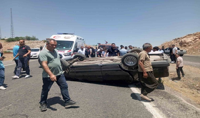 Diyarbakırda kontrolden çıkan otomobil takla attı: 1 yaralı