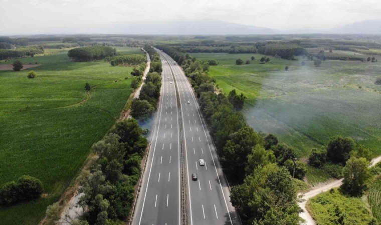 Dönüş yolunda Anadolu Otoyolu Sakarya geçişinde trafik normal seyrinde