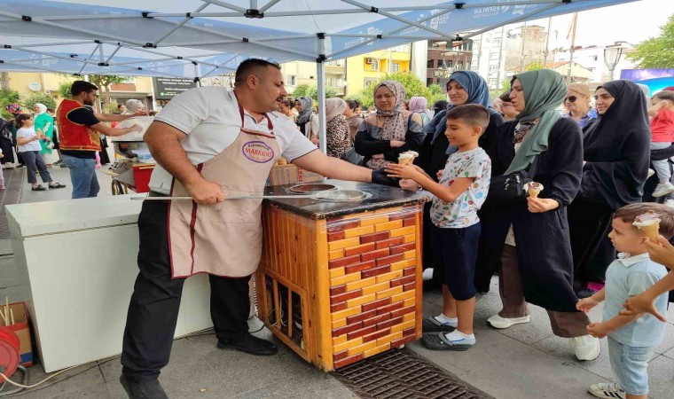 Esenler Belediyesinden miniklere karne şenliği