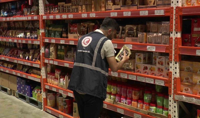 Eskişehirde marketlerde fiyat ve etiket denetimi yapıldı