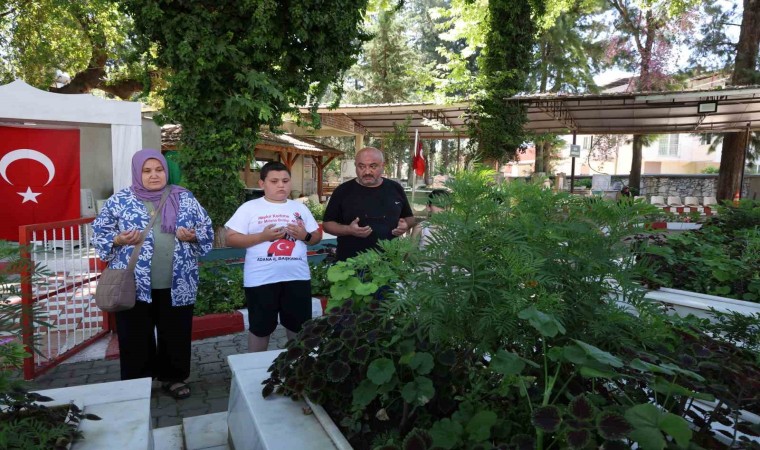 Gazi Tamer Yüceli: Bu vatana sahip çıkalım