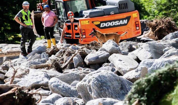 İsviçredeki toprak kaymasında 3 kişi kayıp