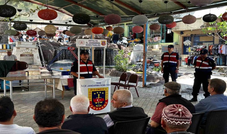 Kaşta ‘Mutluluğa kurşun sıkma, geleceğini karartma projesi başladı