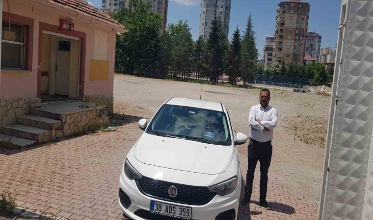 Kayseri Büyükşehir Belediyesinden YKSye giren öğrencilere ‘acil destek