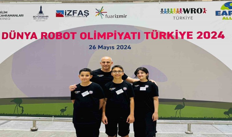 Kocatepe Ortaokulu Dünya Robot Olimpiyatında büyük başarıya imza attı