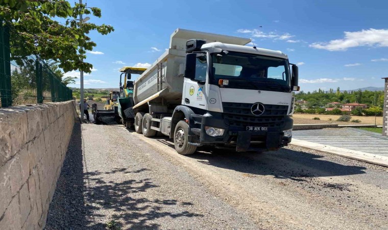 Melikgaziye kazandırılan yeni yollar vatandaşlara konfor sağlıyor