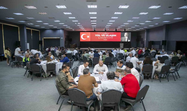 Mersinde Yol Yapım ve Ulaşım Çalıştayı gerçekleştirildi