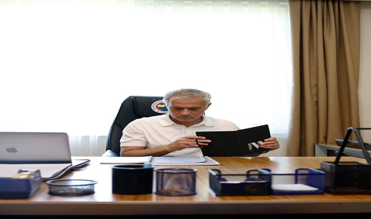 Mourinho, Can Bartu Tesislerini gezdi