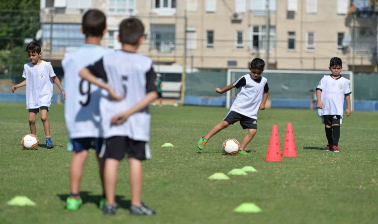 Muratpaşada yaz spor okulları başlıyor