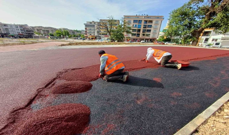 Osmangazi yeni parklarla güzelleşiyor