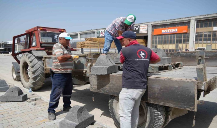 Sanayi sitesine kaldırımlar yapıldı