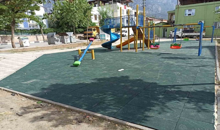 Şehzadelerin parkları bakımdan geçiyor