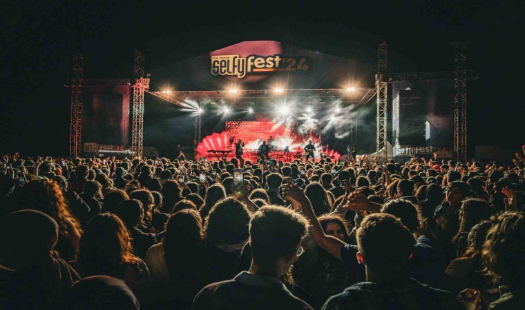 Selfy Fest24 yüz binlerce öğrencinin katılımıyla gerçekleştirildi