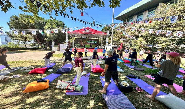 Şişlide Uluslararası Yoga Günü düzenlenen etkinlikle kutlandı