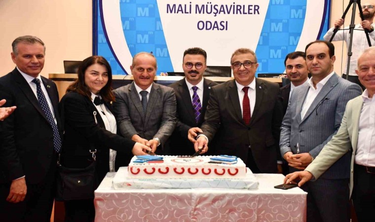 SMMM Meslek Yasasının 35. yılı: Mali tatil talebi