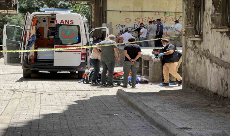 Sokak ortasında öldürülen kadını dini nikahlı eşinin vurduğu ortaya çıktı