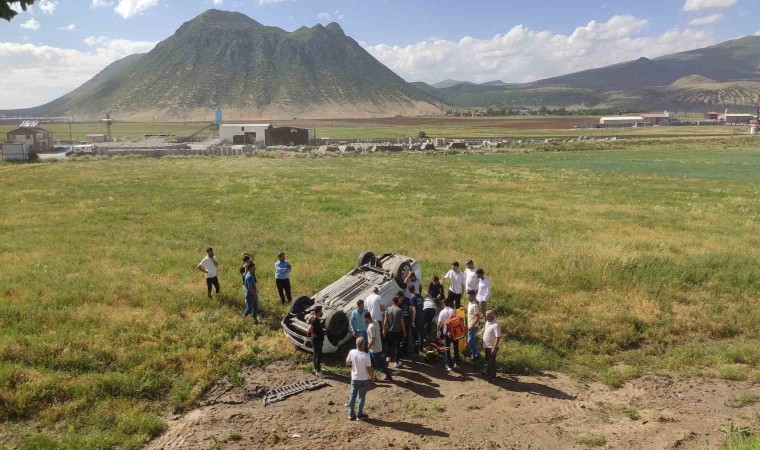 Tatvanda trafik kazası: 1 yaralı