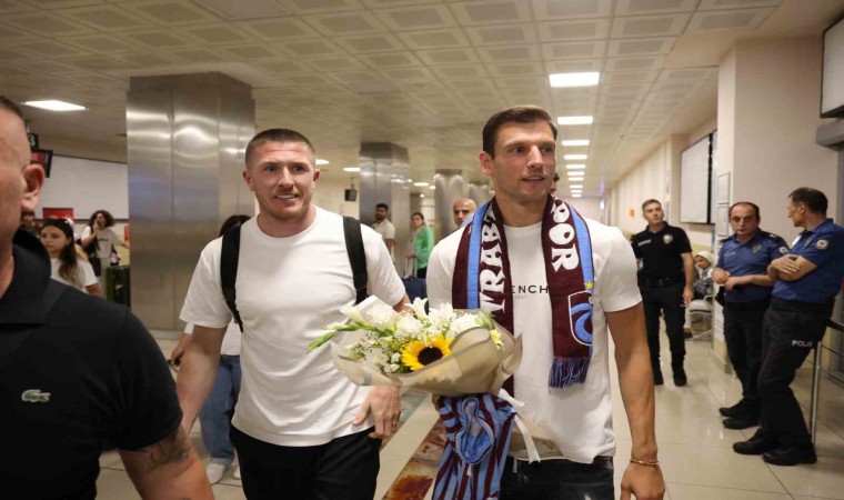 Trabzonsporun yeni transferleri Borna Barisic ve John David Lundstram Trabzonda