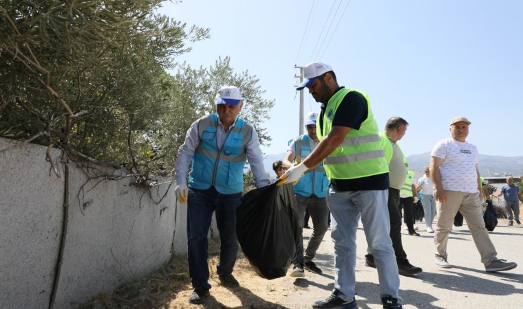 Yunusemreli çevreciler bu hafta Fevzi Çakmak Mahallesinde