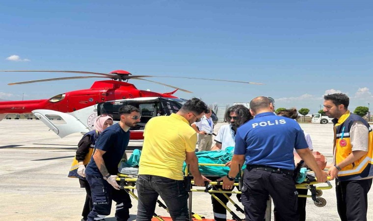 78 yaşındaki hasta ambulans helikopterle Adanaya sevk edildi