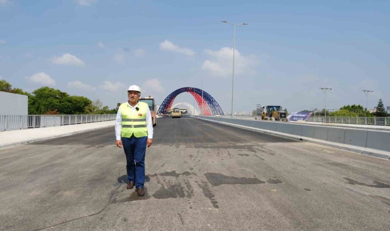 Adanada 2 ilçe ve 4 mahalleyi birbirine bağlayacak köprü inşaatında sona gelindi