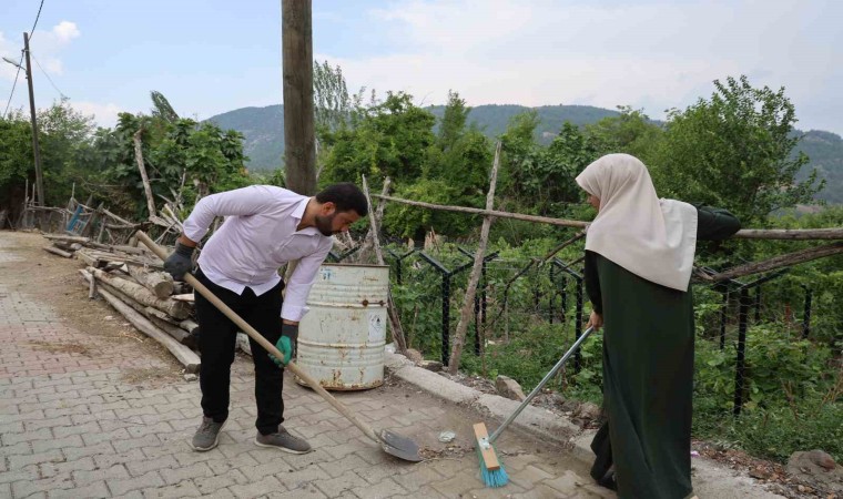 Adanada atandığı köyü güzelleştiren imam