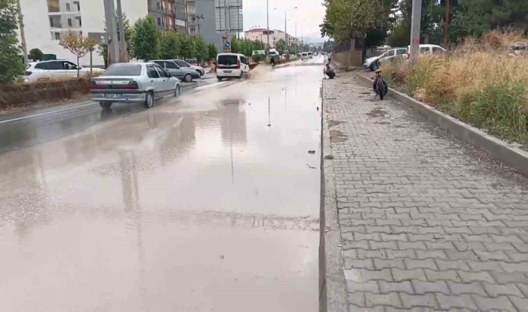 Adıyamanda sağanak yağmur