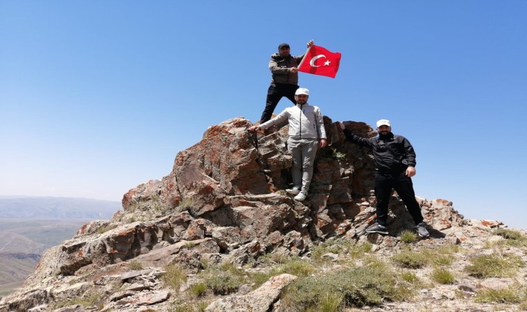 Ağrıda Kösedağa zirve tırmanışı ile 15 Temmuz kutlandı