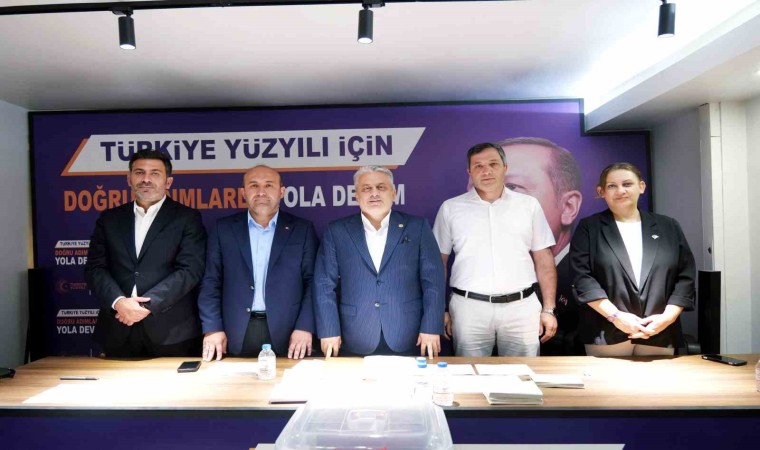 AK Parti Eskişehirde merkez ilçe temayül yoklamaları tamamlandı