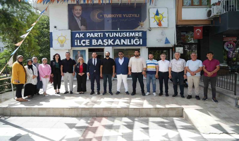 AK Parti Yunusemre İlçe Başkanı Durmazdan CHPli belediyelere eleştiri