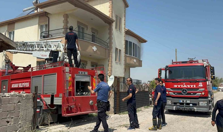 Aksarayda ikamet yangını paniğe neden oldu