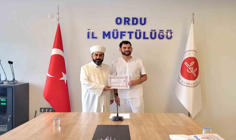 Alman vatandaşı, Orduda Müslüman oldu