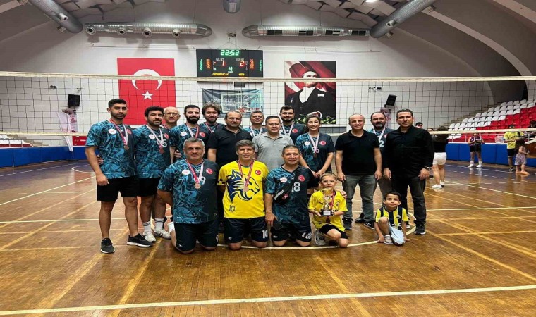 Aydın İl Sağlık Müdürlüğü voleybol turnuvasında 3üncü oldu