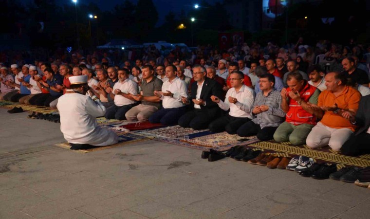 Bafrada Demokrasi ve Milli Birlik Günü