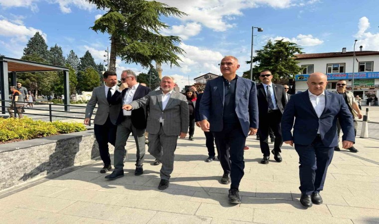 Bakan Ersoydan Çorumun Uluslararası Kültür Destinasyonuna eklenmesi için talimat