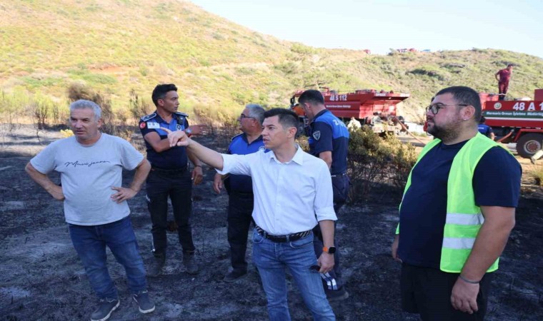 Başkan Ünlü yangın alanlarında incelemelerde bulundu