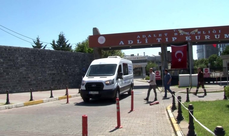 Beylikdüzünde öldürüldükten sonra 6 parçaya ayrılan genç kızın cenazesi Adli Tıp Kurumundan teslim alındı