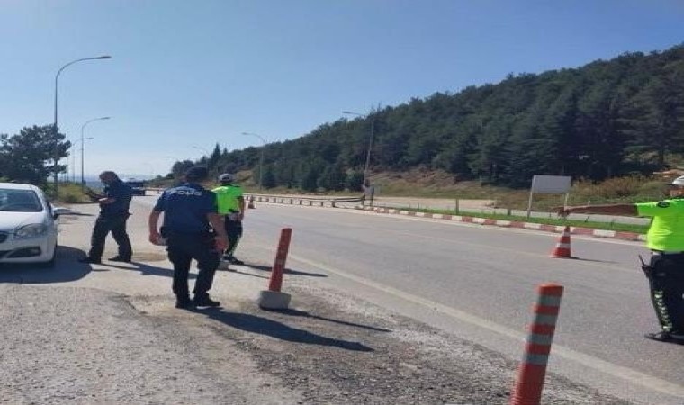 Bilecikte trafik denetimlerinde 62 araç sürücüsüne 83 bin 381 TL para cezası