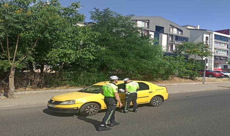 Bingölde trafik denetimleri sürüyor