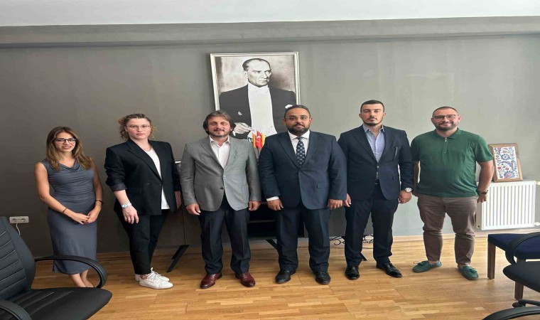 Birkandan Türk Hukuk Enstitüsü Bursa Şubesine ziyaret