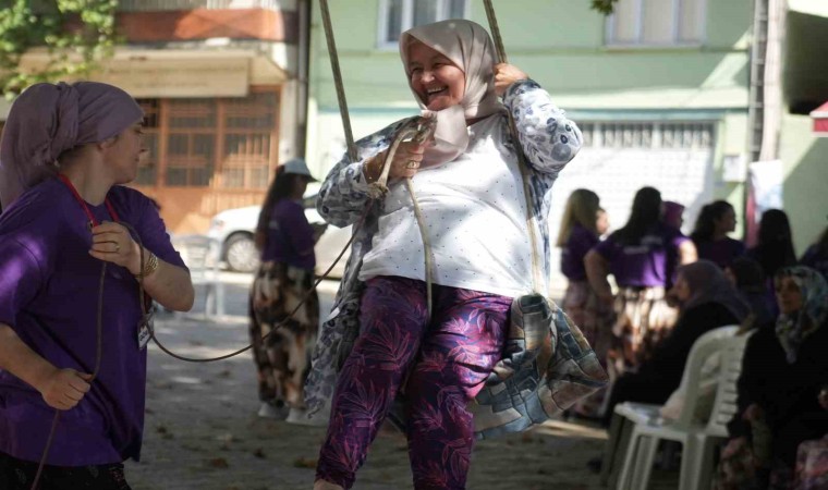 Bu köyde kadınlar hakimiyet kurdu, erkekler mehterle köyü terk etti